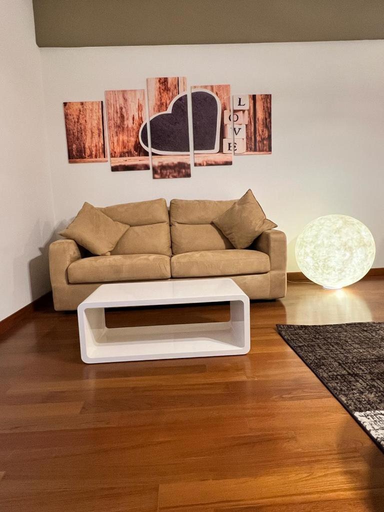 Piazza Italia Luxury Apartment Chianciano Terme Esterno foto